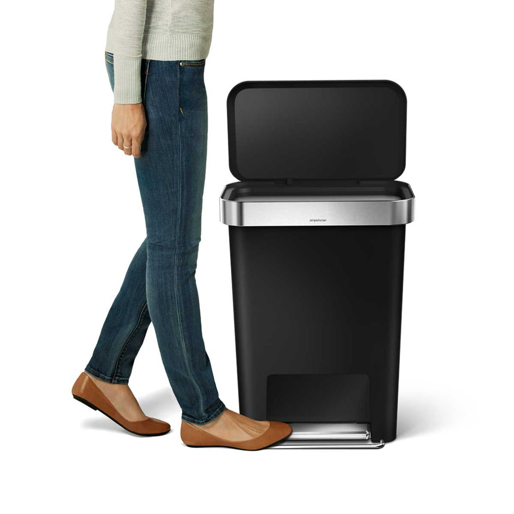45L plastic rectangular step can with liner pocket