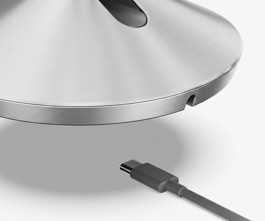 Sensor Mirror Fold charging port.