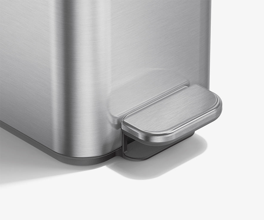 5L Slim Step Can pedal in brushed. 